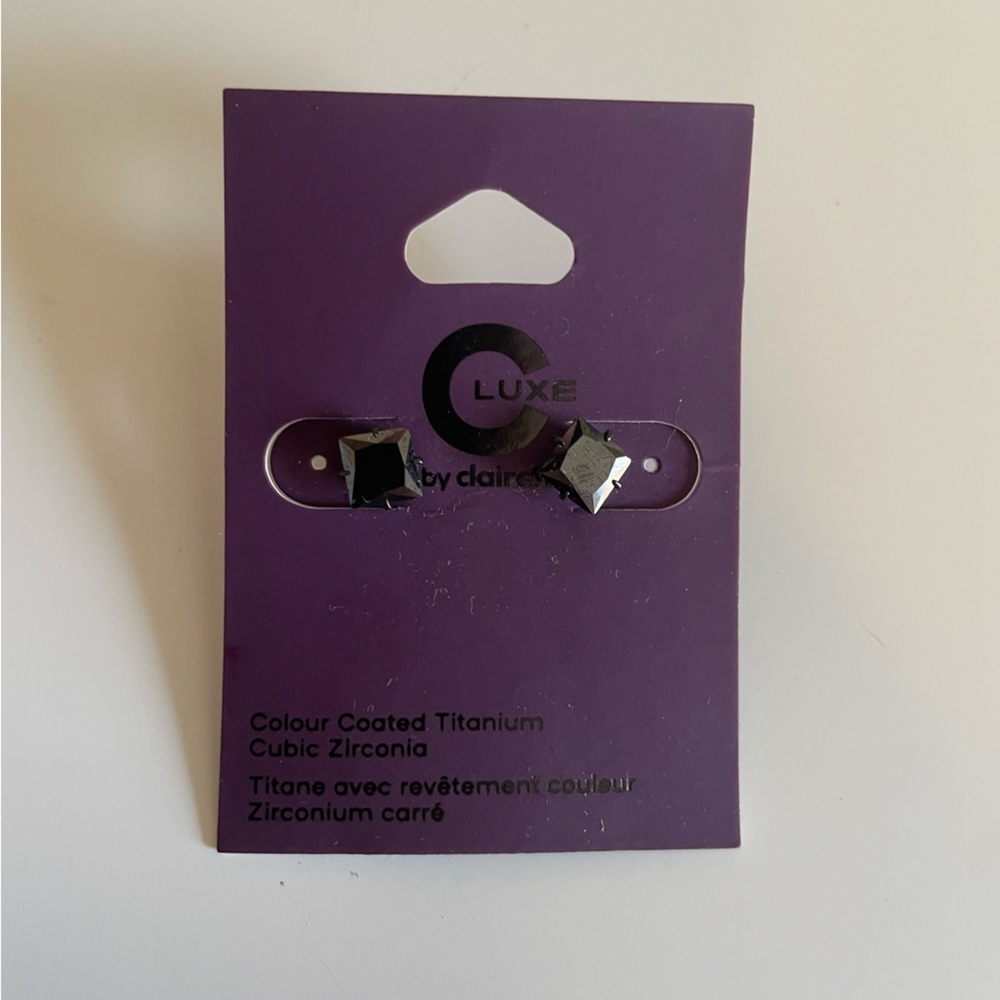 Claire's luxe diamond shape stud earrings